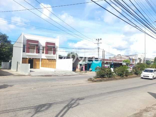 FOR SALE! Ruko di Biring Kanaya Makassar, LT 145m2, LB 170m2 FOR SALE! Ruko di Biring Kanaya Makassar, LT 145m2, LB 170m2