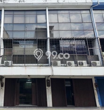 Unit Ruko Dijual di Jakarta Pusat LT 76m2 & LB 69m2 Unit Ruko Dijual di Jakarta Pusat LT 76m2 & LB 69m2