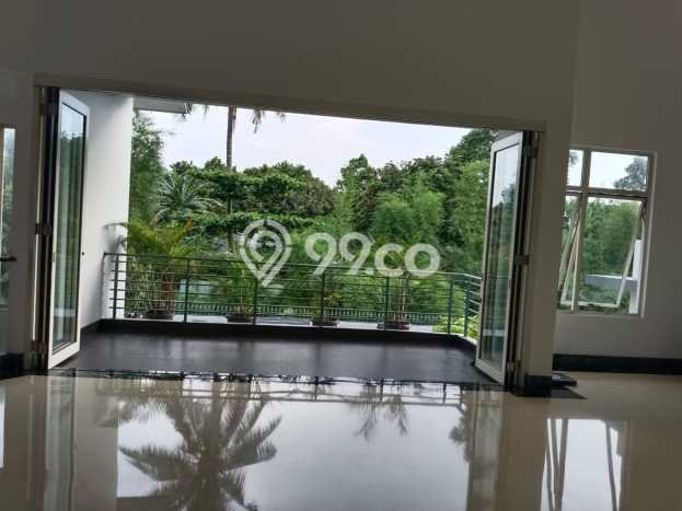 Rumah Elit Modern Siap Huni di BSD City Tangerang Rumah Elit Modern Siap Huni di BSD City Tangerang