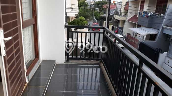 Jual Rumah Luas Megah Dengan View Eksklusif di Duri Kepa, Jakarta Barat Jual Rumah Luas Megah Dengan View Eksklusif di Duri Kepa, Jakarta Barat