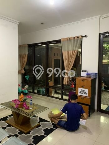 Dijual Kost Strategis di Johar Baru, Jakarta Pusat 40 KT, 40 KM, Luas Bangunan 568m2 Dijual Kost Strategis di Johar Baru, Jakarta Pusat 40 KT, 40 KM, Luas Bangunan 568m2