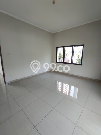 Siap Huni Rumah Mewah 3 Kamar di Cipayung Dekat ke Mana Saja Siap Huni Rumah Mewah 3 Kamar di Cipayung Dekat ke Mana Saja