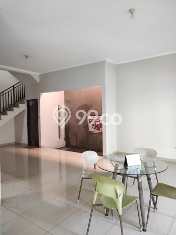 Siap Huni Rumah Mewah 3 Kamar di Cipayung Dekat ke Mana Saja Siap Huni Rumah Mewah 3 Kamar di Cipayung Dekat ke Mana Saja