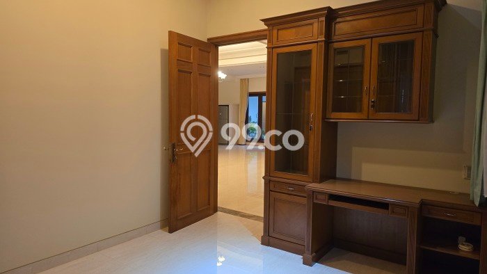 Jarang Ada! Rumah Kontrakan 4 Kamar Bagus Siap Huni Pondok Indah Jarang Ada! Rumah Kontrakan 4 Kamar Bagus Siap Huni Pondok Indah