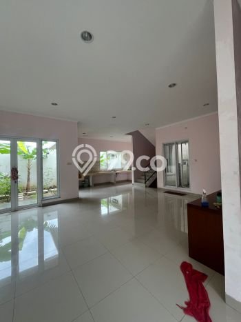 Disewakan Rumah Murah di Sentul City Bogor dengan 3 Kamar Tidur Disewakan Rumah Murah di Sentul City Bogor dengan 3 Kamar Tidur