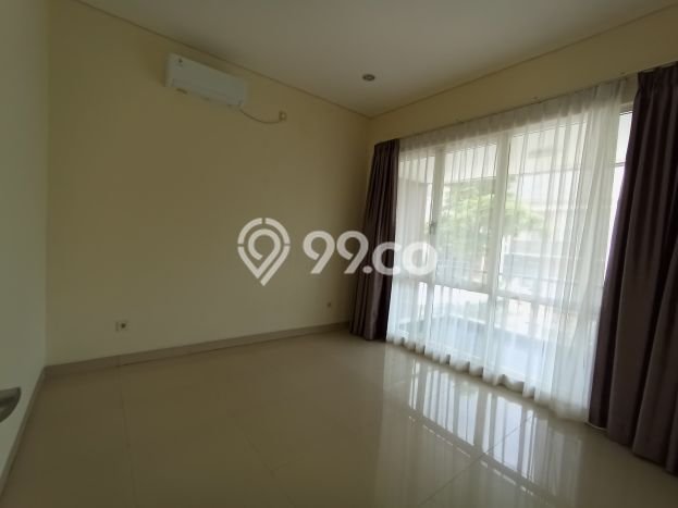 Rumah Elit Modern Tanpa Renovasi di Sentul City Bogor Rumah Elit Modern Tanpa Renovasi di Sentul City Bogor