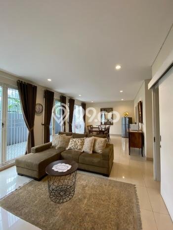 Rumah Elit Modern Tanpa Renovasi di Sentul City Bogor Rumah Elit Modern Tanpa Renovasi di Sentul City Bogor