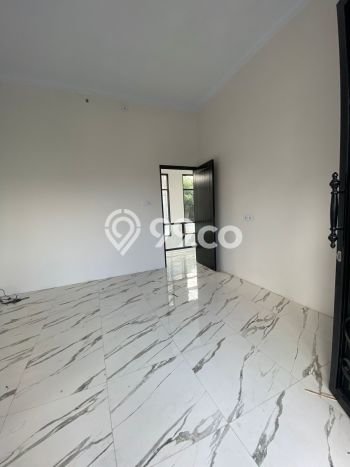 Rumah Elit Modern Siap Huni di Sentul City Bogor Rumah Elit Modern Siap Huni di Sentul City Bogor