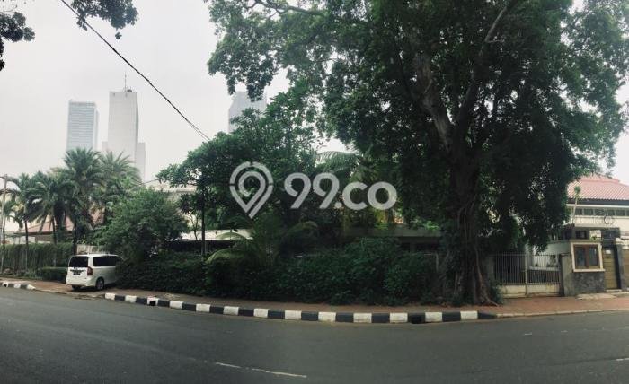 Dijual Hunian Mewah dengan Fasilitas Sekitar Komplit di Menteng, Jakarta Pusat Dijual Hunian Mewah dengan Fasilitas Sekitar Komplit di Menteng, Jakarta Pusat