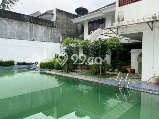 Hunian Mewah Dijual LT 760m2 di Menteng, Jakarta Pusat Hunian Mewah Dijual LT 760m2 di Menteng, Jakarta Pusat