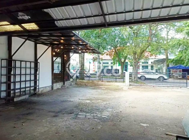 Komersial di , Luas 168m2m², Disewakan, Pusat Bisnis, Ready Usaha Komersial di , Luas 168m2m², Disewakan, Pusat Bisnis, Ready Usaha
