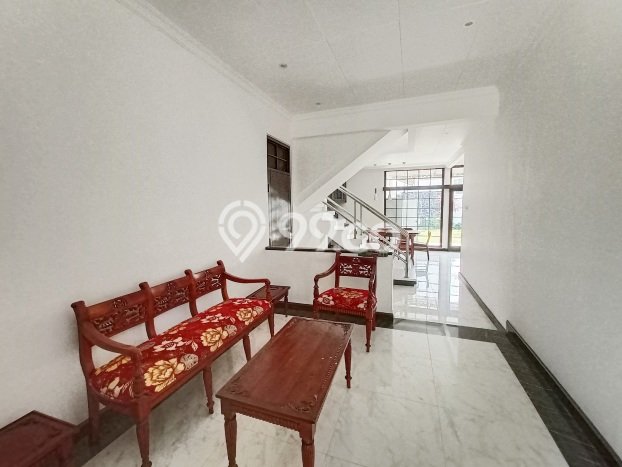 Lokasi strategis! Rumah siap pakai dikontrakkan di Sukajadi LB 400m2 Lokasi strategis! Rumah siap pakai dikontrakkan di Sukajadi LB 400m2