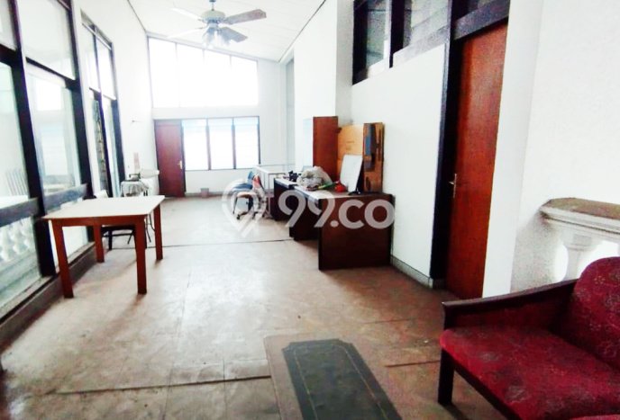 Disewakan! Rumah 6 Kamar Tidur &
3 Kamar Mandi di Buah Batu, Bandung Disewakan! Rumah 6 Kamar Tidur &
3 Kamar Mandi di Buah Batu, Bandung
