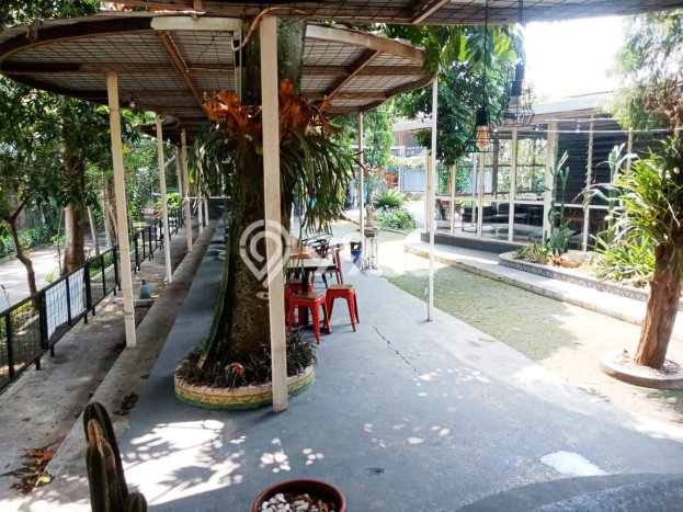 AREA PROSPEKTIF! Komersial Kawasan Sayap Dago, Luas 96m², Pusat Bisnis AREA PROSPEKTIF! Komersial Kawasan Sayap Dago, Luas 96m², Pusat Bisnis