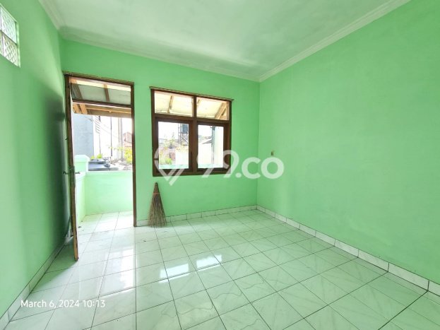 Rumah Sewa Bandung LT 120m2 LB 150m2 Area Taman Kopo Indah Rumah Sewa Bandung LT 120m2 LB 150m2 Area Taman Kopo Indah