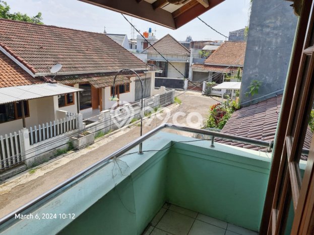 Rumah Sewa Bandung LT 120m2 LB 150m2 Area Taman Kopo Indah Rumah Sewa Bandung LT 120m2 LB 150m2 Area Taman Kopo Indah