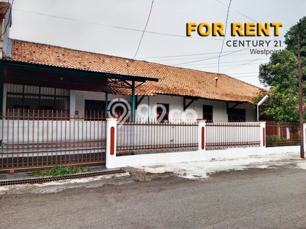 Rumah Disewakan Bandung LT 200m2 LB 150m2 Kawasan Holis Cigondewah Rumah Disewakan Bandung LT 200m2 LB 150m2 Kawasan Holis Cigondewah