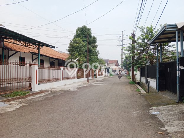 Rumah Disewakan Bandung LT 200m2 LB 150m2 Kawasan Holis Cigondewah Rumah Disewakan Bandung LT 200m2 LB 150m2 Kawasan Holis Cigondewah