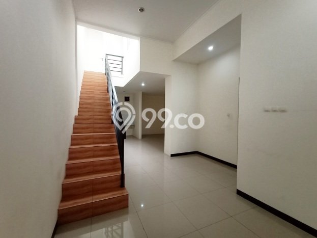 Sewa Rumah Harga Terjangkau di Taman Kopo Indah Bandung dengan 2 Kamar Tidur Sewa Rumah Harga Terjangkau di Taman Kopo Indah Bandung dengan 2 Kamar Tidur