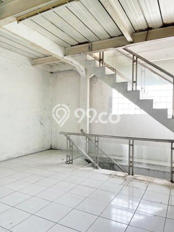 Untuk Dijual! Gudang di Kopo Bandung LT 4923m2 / LB 1250m2 Kawasan Strategis Untuk Dijual! Gudang di Kopo Bandung LT 4923m2 / LB 1250m2 Kawasan Strategis