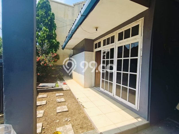Rumah 3 KT 3 KM di Lokasi Strategis , Bandung Rumah 3 KT 3 KM di Lokasi Strategis , Bandung