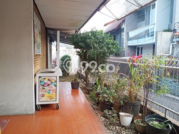 HARGA SPECIAL! Rumah Asri area Geger Kalong, Bandung, Luas 230m² Bangunan 196m² BISA KPR! HARGA SPECIAL! Rumah Asri area Geger Kalong, Bandung, Luas 230m² Bangunan 196m² BISA KPR!