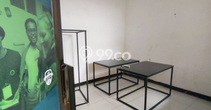 Sewa Rumah Murah di Buah Batu Bandung Punya 5 Kamar Tidur Sewa Rumah Murah di Buah Batu Bandung Punya 5 Kamar Tidur
