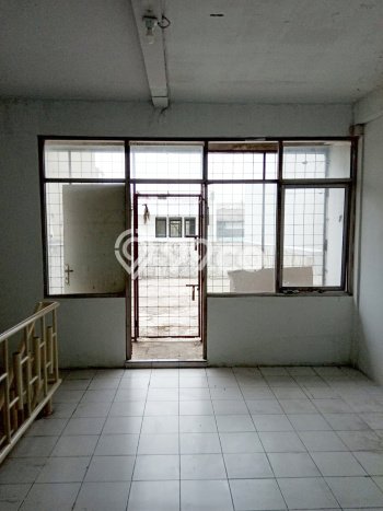 Ruko Dijual di Andir Bandung dengan LB 211m2 Ruko Dijual di Andir Bandung dengan LB 211m2