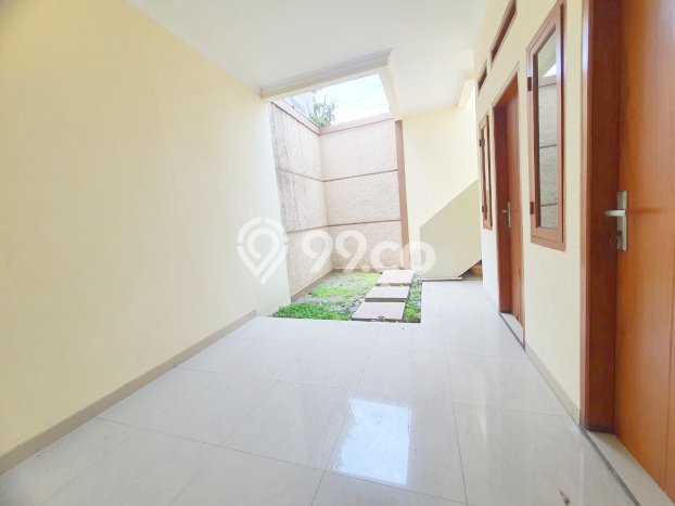 Jarang Ada! Rumah Kontrakan 5 Kamar Bagus Siap Huni Turangga Jarang Ada! Rumah Kontrakan 5 Kamar Bagus Siap Huni Turangga