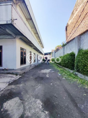 Untuk Dijual! Gudang di Kopo Bandung LT 4923m2 / LB 1250m2 Kawasan Strategis Untuk Dijual! Gudang di Kopo Bandung LT 4923m2 / LB 1250m2 Kawasan Strategis