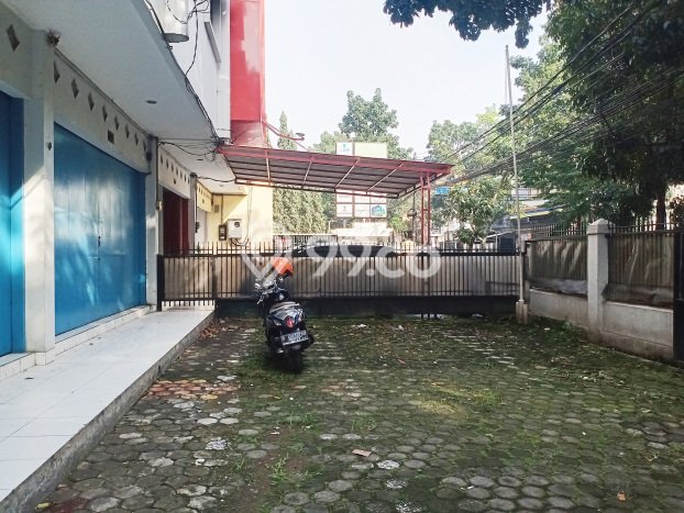 Ruko bagus disewakan di Lengkong Bandung dengan LB 455m2 harga sewa terbaik Ruko bagus disewakan di Lengkong Bandung dengan LB 455m2 harga sewa terbaik