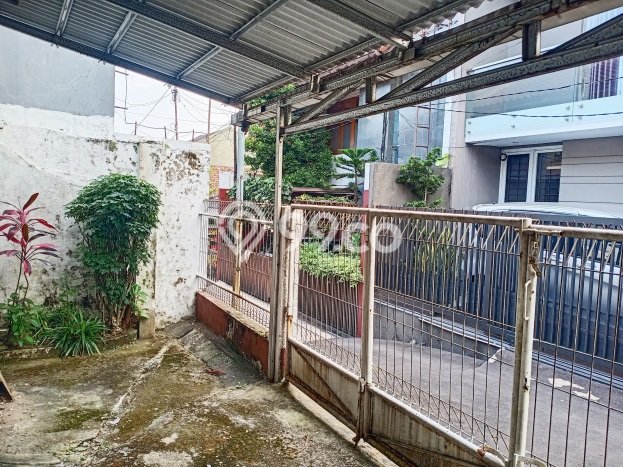 HARGA SPECIAL! Rumah Asri area Geger Kalong, Bandung, Luas 230m² Bangunan 196m² BISA KPR! HARGA SPECIAL! Rumah Asri area Geger Kalong, Bandung, Luas 230m² Bangunan 196m² BISA KPR!