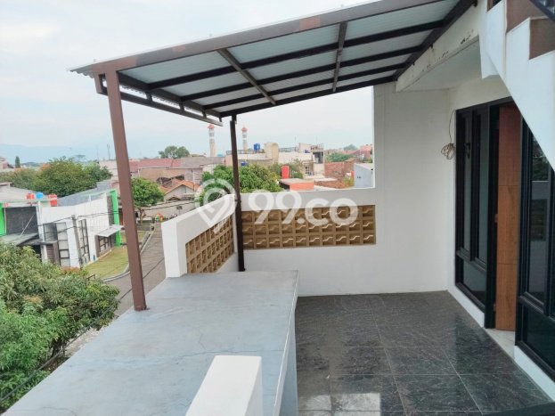 For Sale Rumah 3 Kamar Lokasi Strategis Bagus dan Strategis di Jatinangor For Sale Rumah 3 Kamar Lokasi Strategis Bagus dan Strategis di Jatinangor