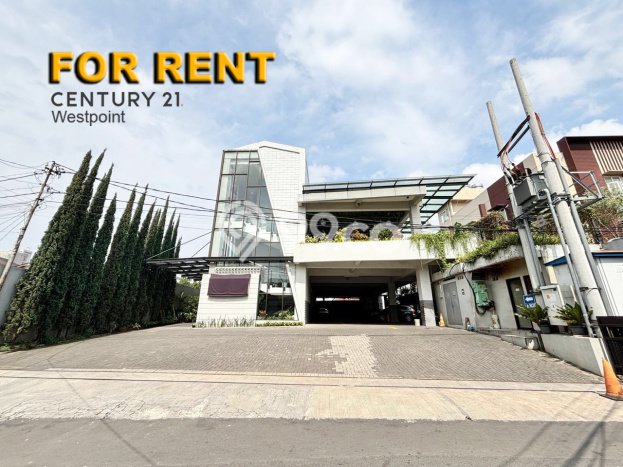 Kantor Lokasi Strategis di , Luas 300m2m², Disewakan Kantor Lokasi Strategis di , Luas 300m2m², Disewakan