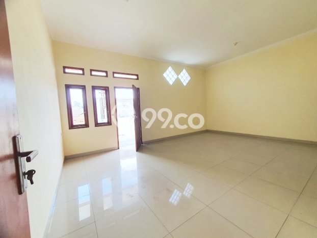 Jarang Ada! Rumah Kontrakan 5 Kamar Bagus Siap Huni Turangga Jarang Ada! Rumah Kontrakan 5 Kamar Bagus Siap Huni Turangga