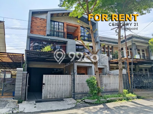 Lokasi strategis! Rumah siap pakai disewakan di Regol LB 394m2 Lokasi strategis! Rumah siap pakai disewakan di Regol LB 394m2