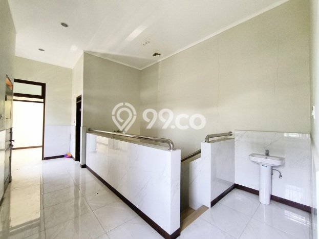 Siap Huni Hunian Elit 3 Kamar di Babakan Ciparay Dekat ke Mana Pun Siap Huni Hunian Elit 3 Kamar di Babakan Ciparay Dekat ke Mana Pun
