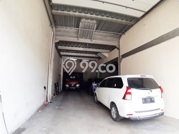 Gudang Bagus Dijual LB 450m2 Lokasi Strategis Bandung Area Cocok untuk Berbisnis Gudang Bagus Dijual LB 450m2 Lokasi Strategis Bandung Area Cocok untuk Berbisnis