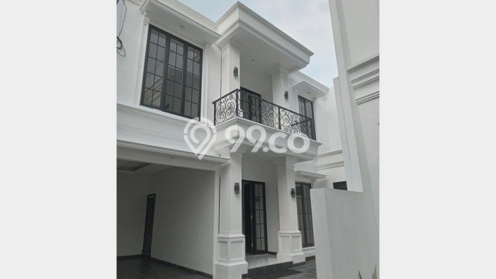 For Sale Rumah 5 Kamar Lokasi Ideal Nyaman dan Strategis di Jagakarsa For Sale Rumah 5 Kamar Lokasi Ideal Nyaman dan Strategis di Jagakarsa