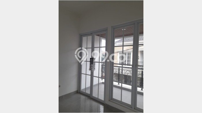 Rumah Luas Asri 3 KT Siap Pakai di Cinere Jakarta Selatan Rumah Luas Asri 3 KT Siap Pakai di Cinere Jakarta Selatan
