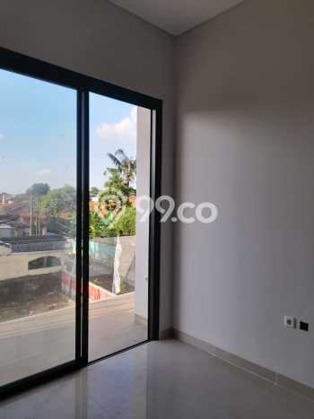 Jual Rumah Bagus Siap Huni LB 130m2 di Jagakarsa, Jakarta Selatan Jual Rumah Bagus Siap Huni LB 130m2 di Jagakarsa, Jakarta Selatan