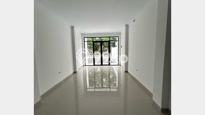 Unit Ruko Dijual di Jakarta Timur LT 90m2 & LB 300m2 Unit Ruko Dijual di Jakarta Timur LT 90m2 & LB 300m2