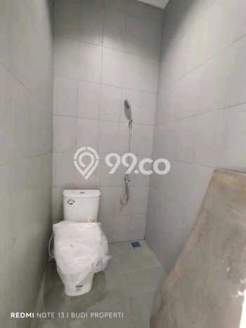For Sale Hunian Rumah Terawat 3 KT di Cibubur, Jakarta Timur For Sale Hunian Rumah Terawat 3 KT di Cibubur, Jakarta Timur