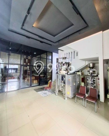 Area Ramai! Kantor Dijual di Penjaringan untuk Bisnis Luas Bangunan 1216m2 Area Ramai! Kantor Dijual di Penjaringan untuk Bisnis Luas Bangunan 1216m2