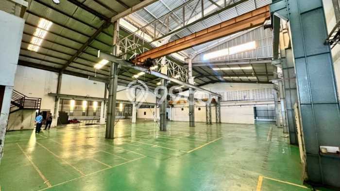 Disewakan Gudang di Kawasan Ramai Cikarang Luas 2205m2 Disewakan Gudang di Kawasan Ramai Cikarang Luas 2205m2