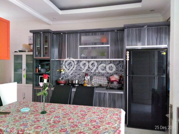 Rumah Elit Modern Tanpa Renovasi di Kota Wisata Bogor Rumah Elit Modern Tanpa Renovasi di Kota Wisata Bogor