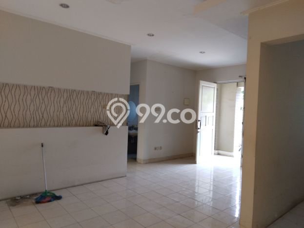 Rumah Luas Asri 4 KT Siap Pakai di Kota Wisata Bogor Rumah Luas Asri 4 KT Siap Pakai di Kota Wisata Bogor