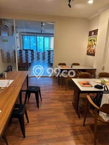 Kantor di Kebayoran Baru, Luas 72m2m², Pusat Bisnis, Posisi Premium Kantor di Kebayoran Baru, Luas 72m2m², Pusat Bisnis, Posisi Premium