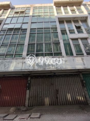 Ruko Dijual di Prime Area Surabaya Luas 120m2 Ruko Dijual di Prime Area Surabaya Luas 120m2