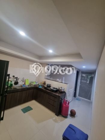 Ready to Use! Premium House LT 240m2 Desain Modern di Citraland Ready to Use! Premium House LT 240m2 Desain Modern di Citraland